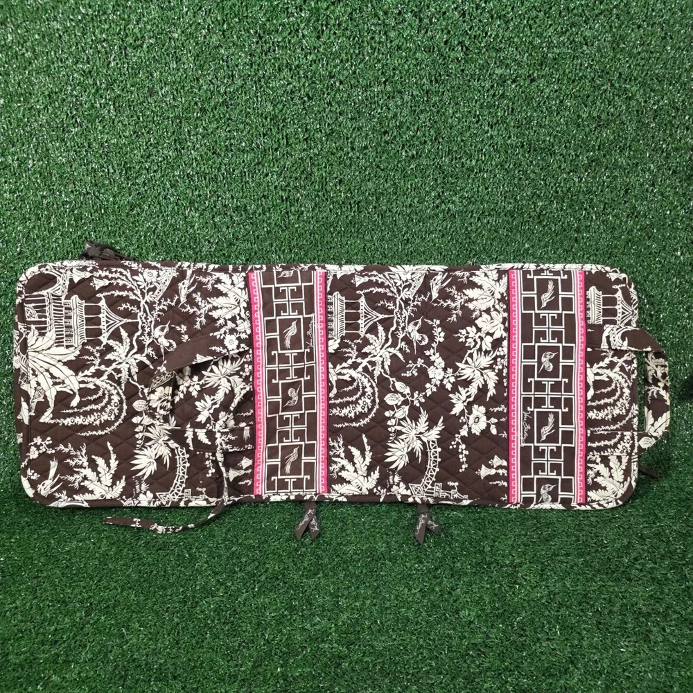Vera Bradley Grand Haning Travel Organizer in Imperial Toile
